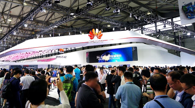 Huawei предоставляет 5G опыт для посетителей MWC19 в Шанхае 38
