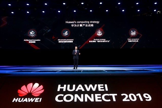 أعلنت Huawei عن استراتيجية الحوسبة وتصدر Atlas 900 ، أسرع مجموعة تدريب على الذكاء الاصطناعي في العالم 206