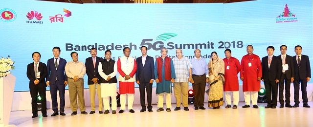 Group photo in Bangladesh 5G Summit 2018