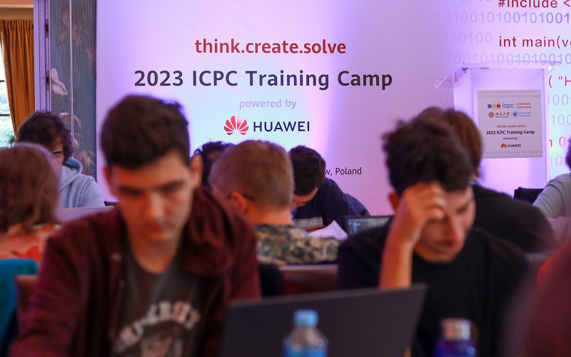 Europejski Obóz Szkoleniowy ICPC 2023 organizowany przez Huawei w Polsce
